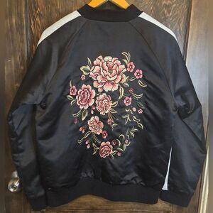 Forever 21 Black Bomber Jacket with Pink Floral Embroidery Sz Wms XL/ Mens L